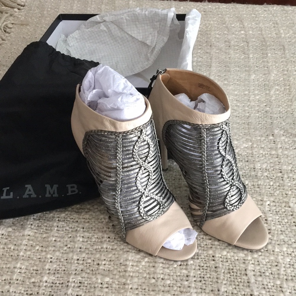 LAMB KACEE